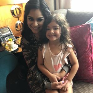 Meet your Posher, Monica